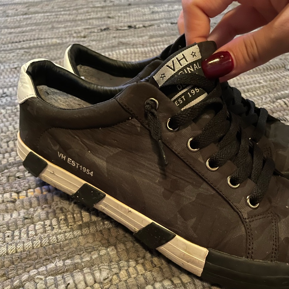 Vintage Havana Star Sneakers